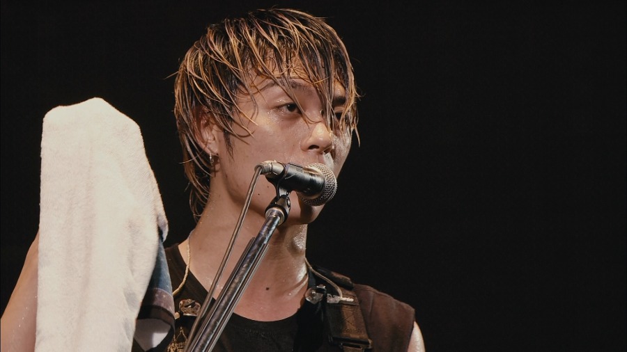 One Ok Rock 15 35xxxv Japan Tour Live Documentary 16 1080p蓝光原盘 2bd mv 52 3g 哆咪影音 One Ok Rock 15 35xxxv Japan Tour Live Documentary 16 1080p蓝光原盘 2bd mv 52 3g 哆咪影音