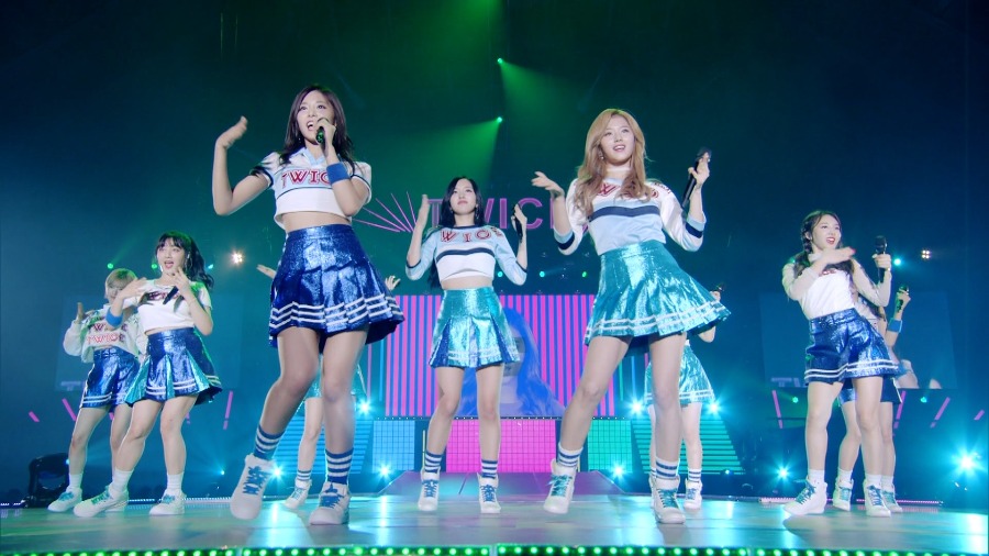 TWICE – DEBUT SHOWCASE : Touchdown in JAPAN 日本演唱会 (2018) 1080P蓝光原盘
