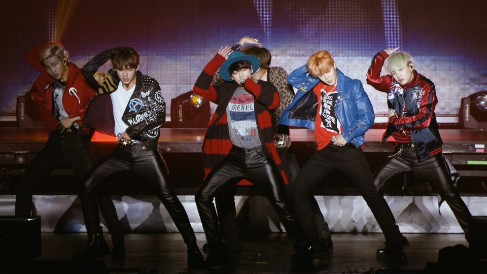 BTS 防弹少年团– 2015 BTS LIVE [花様年華on stage]~Japan Edition~at 