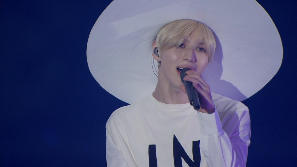 SHINee – WORLD 2014 ~I′m Your Boy~ Special Edition in TOKYO DOME 