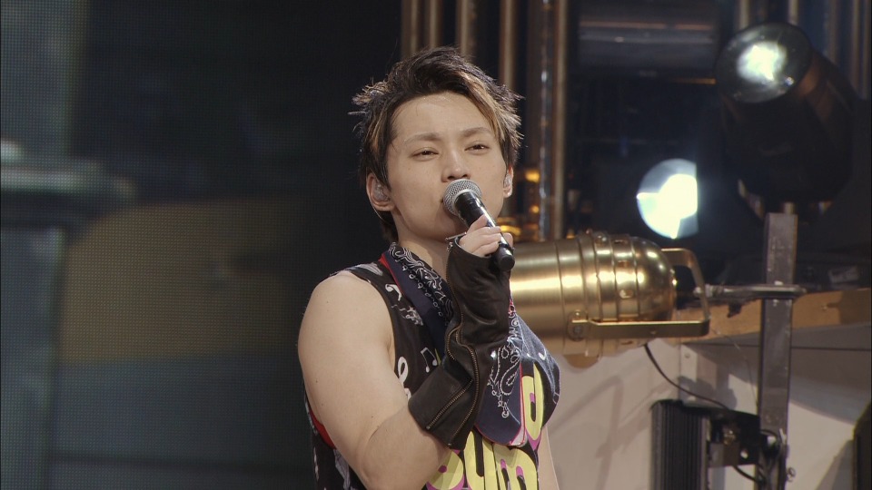 a Arena Tour 14 Gold Symphony Limited Edition 15 1080p蓝光原盘 iso 41 7g 哆咪影音