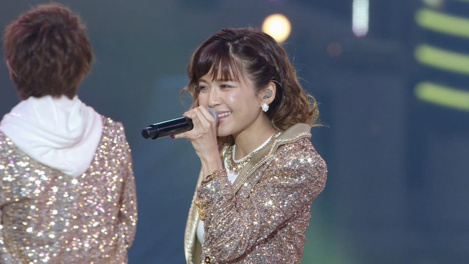 a Arena Tour 14 Gold Symphony Limited Edition 15 1080p蓝光原盘 iso 41 7g 哆咪影音