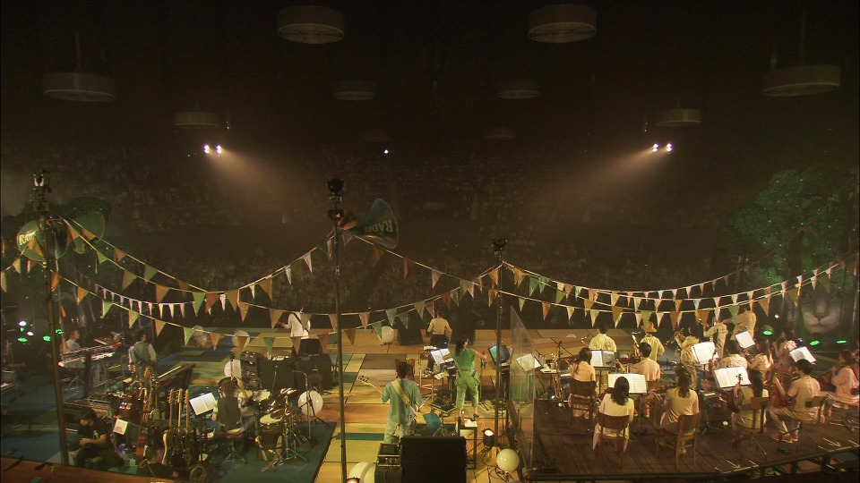 Every Little Thing 小事乐团 – 20th Anniversary LIVE ~THE PREMIUM NIGHT~ ARIGATO (2017) 1080P蓝光原盘 [BDISO 33.7G]Blu-ray、日本演唱会、蓝光演唱会10