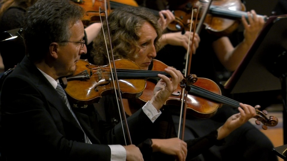克劳迪奥·阿巴多 : 莫扎特与贝多芬 Claudio Abbado – Mozart Symphony 35 & Beethoven Egmont (2014) 1080P蓝光原盘 [BDMV 21.4G]Blu-ray、古典音乐会、蓝光演唱会8