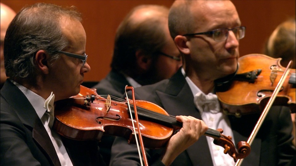 菲利浦·约丹 柴可夫斯基交响曲全集 Tchaikovsky : The Complete Symphonies (Philippe Jordan, Paris Opera Orchestra) (2019) 1080P蓝光原盘 [3BD BDMV 66.7G]Blu-ray、古典音乐会、蓝光演唱会8