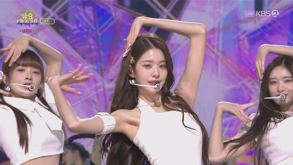 [4K60P] IVE – LOVE DIVE + After LIKE (Gayo Daejun MBC 20221216) [UHDTV 2160P 3.78G]