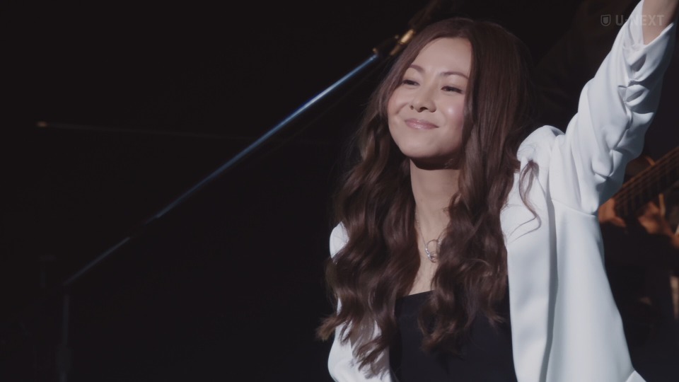 半額SALE／ 幻 配信ライブ倉木麻衣Mai Kuraki Live Project 2021 unconditional LOVE FC限定VIPチケット販売ネックストラップ型ラミネートパスMai-K 