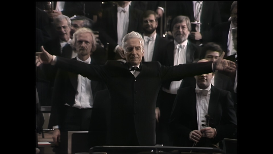 卡拉扬 – 1985柏林爱乐除夕音乐会 Herbert von Karajan & BPO – New Year′s Eve Concert 1985 (2022) 1080P蓝光原盘 [BDMV 16.4G]Blu-ray、古典音乐会、蓝光演唱会10