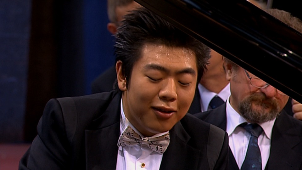 柏林森林音乐会 Waldbühne 2004 : A Tchaikovsky Night (Simon Rattle, Lang Lang, Berliner Philharmoniker) (2022) 1080P蓝光原盘 [BDMV 21.7G]Blu-ray、古典音乐会、蓝光演唱会8