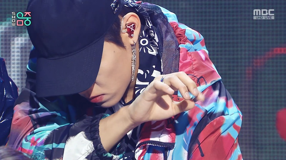 [4K60P] PARK WOO JIN – Top Tier (Music Core MBC 20230304) [UHDTV 2160P 1.69G]