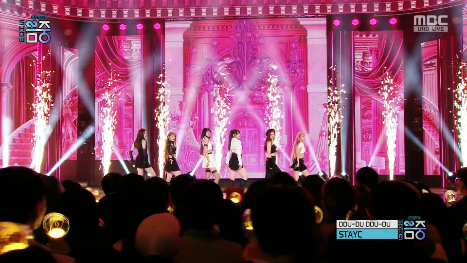 [4K60P] STAYC – DDU-DU DDU-DU (BLACKPINK) (Music Core MBC 20230311) [UHDTV 2160P 1.46G]