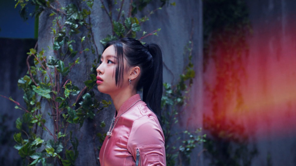 [4K] FIFTY FIFTY – Higher (Bugs!) (官方MV) [2160P 1.71G]