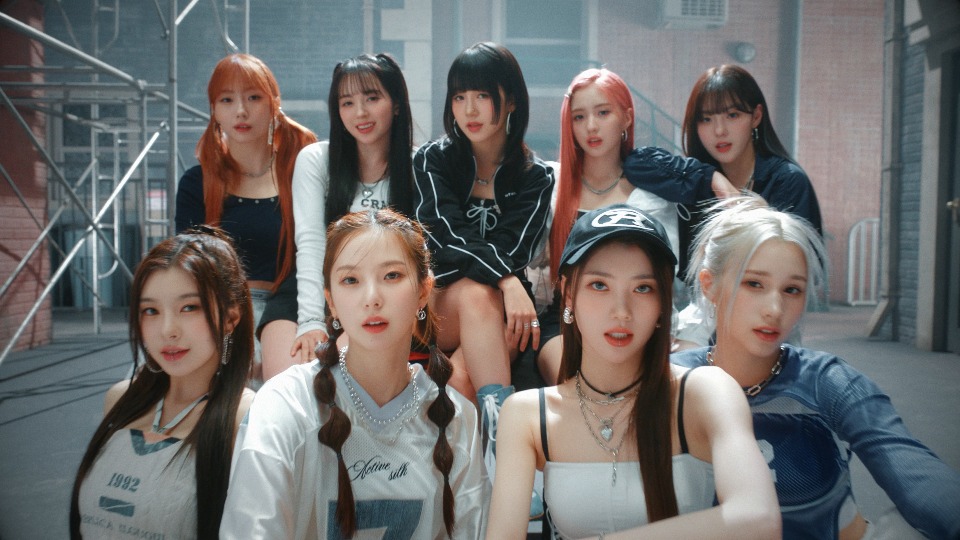 [4K] Kep1er – Giddy (Bugs!) (官方MV) [2160P 3.65G]